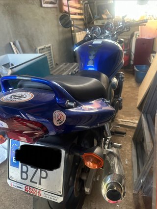 Suzuki Bandit 600 Azul