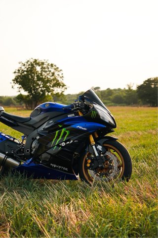 Yamaha R6R 06-07 monster energy