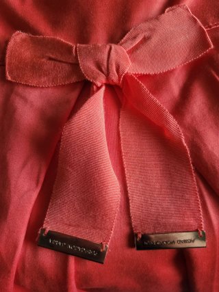 Vestido rojo suave sin mangas