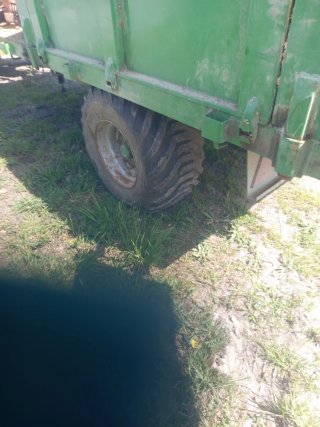 Remolque agrícola verde