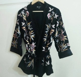Kimono bordado Zara