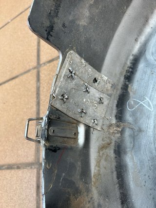 Tapa y base rueda Toyota Rav4 2004
