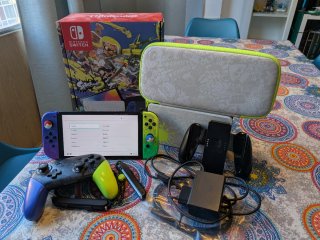 Nintendo Switch OLED Splatoon 3 Limit + Accesorios