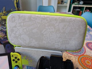 Nintendo Switch OLED Splatoon 3 Limit + Accesorios