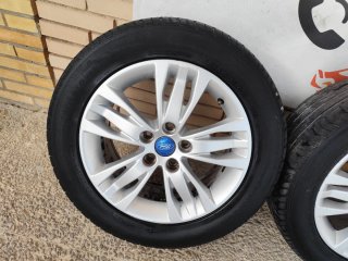 Llantas Ford