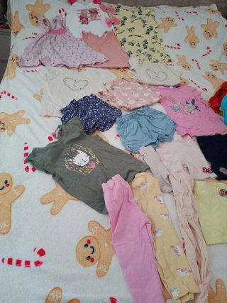 Lote 18 prendas Ropa Niña Variada+REGALO JUGUETES