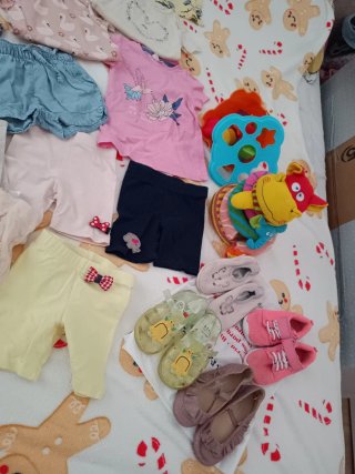 Lote 18 prendas Ropa Niña Variada+REGALO JUGUETES