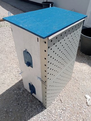 Módulo de dos jaulas para palomos