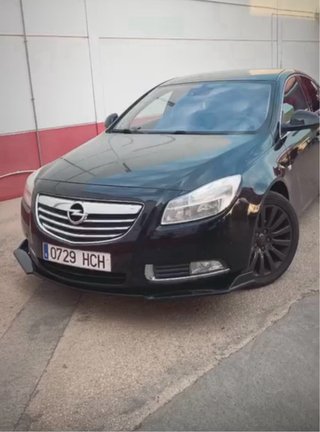 Opel Insignia 2011 (AVERIADO NO SE LA AVERIA )