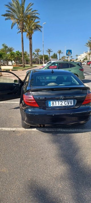 Mercedes-Benz Clase C 2004