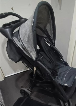 Silla de paseo Hauck gris