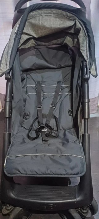 Silla de paseo Hauck gris