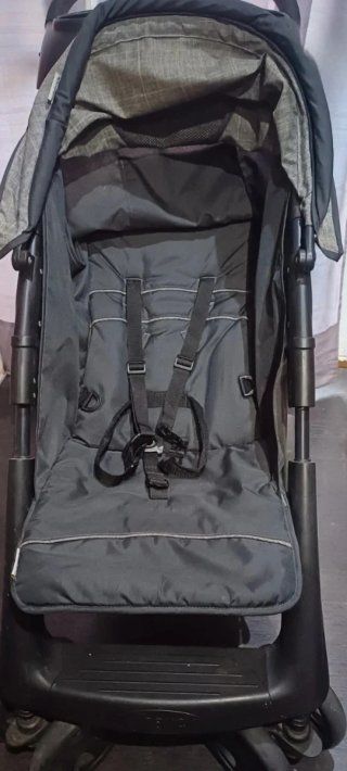 Silla de paseo Hauck gris
