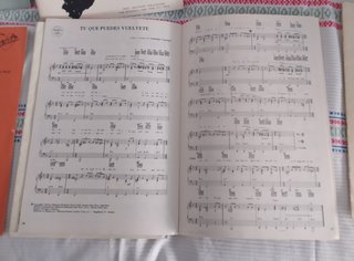 8 Cuadernos Canciones Guitarra Georges Brassens
