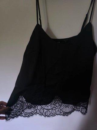 Blusa lencera negra Lefties encaje