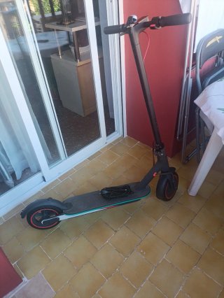 Patinete Eléctrico Xiaomi Casi Nuevo