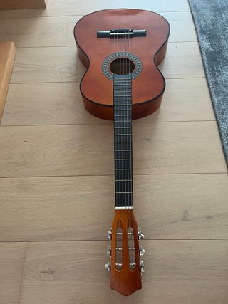 Guitarra Clásica con Funda y Accesorios