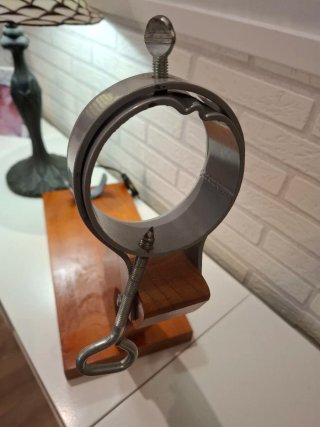 Jamonero de madera profesional