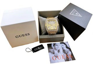Reloj Guess Phoenix nuevo dorado