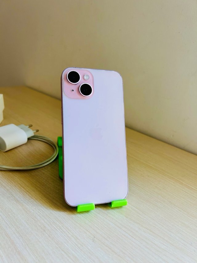 iPhone 15 128GB Rosa 86%