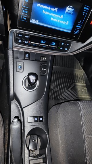 Toyota Auris 2016