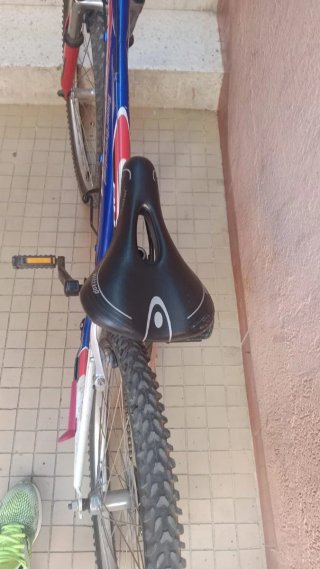 Bicicleta de montaña 24 pulgadas como nueva