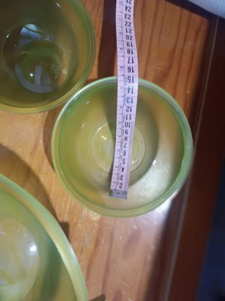 Ensaladera Plástico con Cubiertos Mango Madera