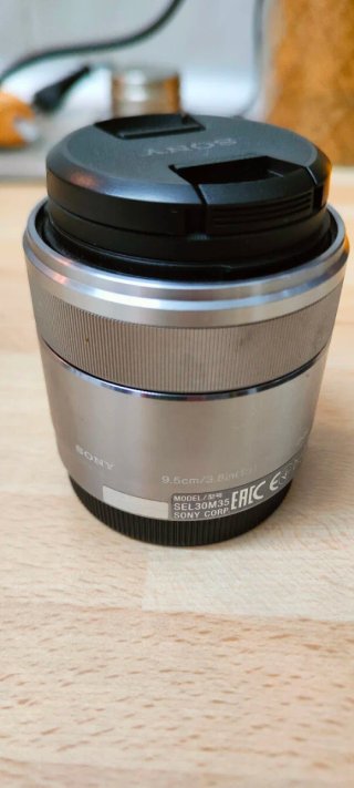 Lente Sony E 3.5/30 Macro