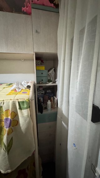 Litera con escritorio y almacenaje