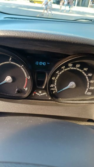 Ford E-Transit Courier 2016