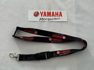 Colgante Yamaha + Pegatina