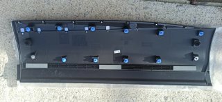 Moldura Trasera der  Peugeot 5008 98646494VV