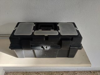 Caja de herramientas de plástico resistente