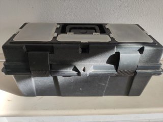 Caja de herramientas de plástico resistente