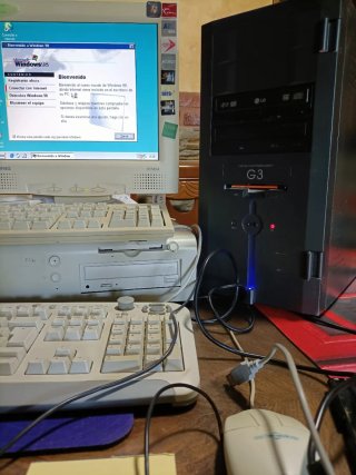Ordenador Antiguo Windows 98/XP