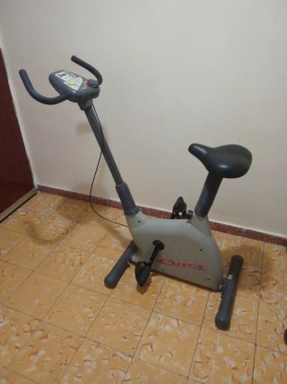 Bicicleta Estática Fitness