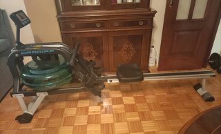 Máquina de Remo BH Cardiff R370