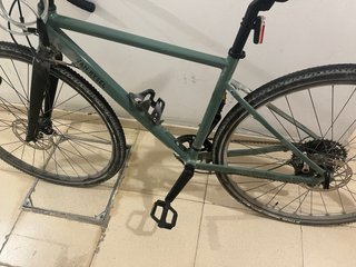 Bicicleta Gravel Verde Mujer marca van rysel (S)