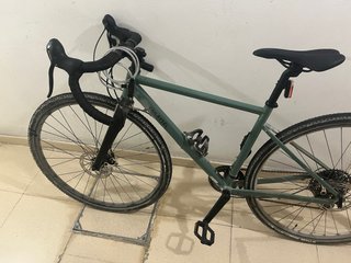 Bicicleta Gravel Verde Mujer marca van rysel (S)
