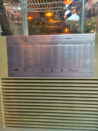 Vitrina Refrigerada 235L