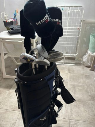 Lote Palos de Golf y Bolsa Siemens