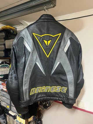 Chaqueta Moto Dainese Negra y Amarilla