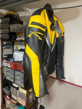 Chaqueta Moto Dainese Negra y Amarilla