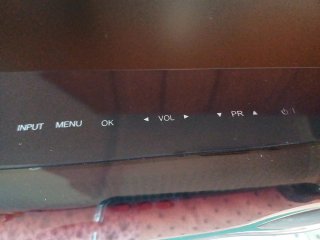 Televisión Monitor LG FullHD 27 pulgadas y soporte