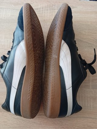 Zapatillas Puma King Negras y Blancas