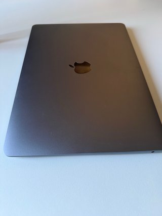 Apple MacBook Air 13” 2019