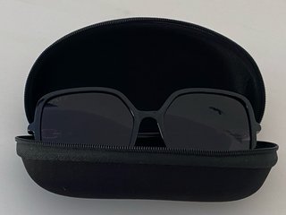 Gafas de sol mujer cuadradas negras