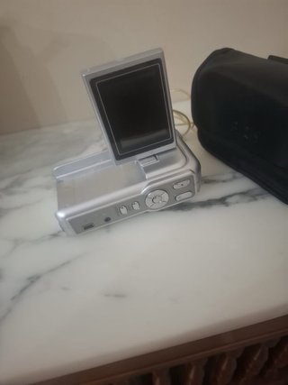 Videocámara Airis Plata y Negra