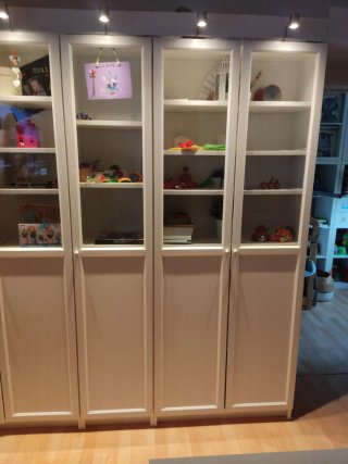 5 puertas de cristal librera Billy