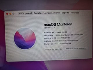 Macbook Air 2017 Plata 13". Batería casi nueva.